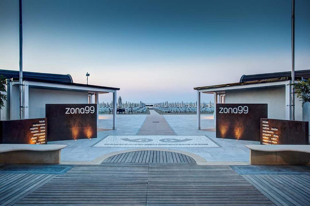 Hotel Clipper Cattolica Exterior photo
